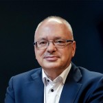 prof. dr Dejan Verčič